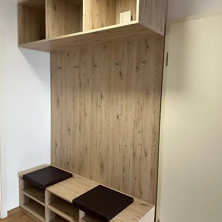 64 Nemo Neddesitz Apartamento