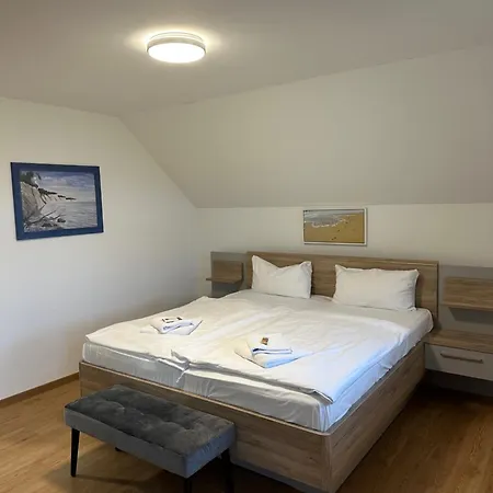 64 Nemo Neddesitz Apartamento